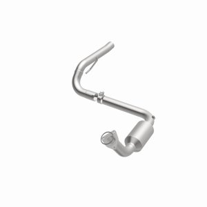 Chevrolet Silverado 1500 Classic Catalytic Converter - Magnaflow - Direct Fit, CARB Compliant - 2007