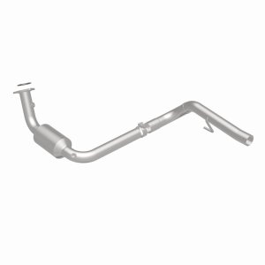 Chevrolet Silverado 1500 Classic Catalytic Converter - Magnaflow - Direct Fit, CARB Compliant - 2007