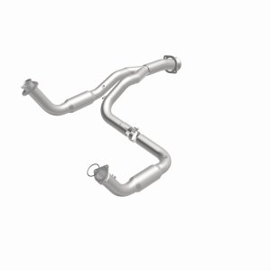 GMC Sierra 2500 HD Performance Exhaust - Magnaflow - California Grade CARB Compliant Direct-Fit Catalytic Converter - `07-`10