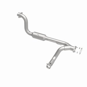 Chrysler Aspen Catalytic Converter - Magnaflow - California Grade CARB Compliant Direct-Fit - `07-`09