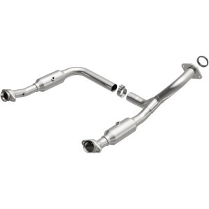 Ford Explorer Catalytic Converter - Magnaflow - California Grade CARB Compliant Direct-Fit - 2006 Ford Explorer Catalytic Converter - Magnaflow - California Grade CARB Compliant Direct-Fit - 2006
