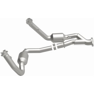 Jeep Commander Catalytic Converter - Magnaflow - California Grade CARB Compliant Direct-Fit - `06-`10 Jeep Commander Catalytic Converter - Magnaflow - California Grade CARB Compliant Direct-Fit - `06-`10