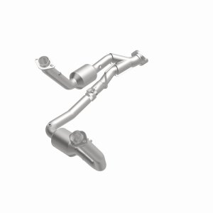 Jeep Commander Catalytic Converter - Magnaflow - California Grade CARB Compliant Direct-Fit - `06-`10 Jeep Commander Catalytic Converter - Magnaflow - California Grade CARB Compliant Direct-Fit - `06-`10