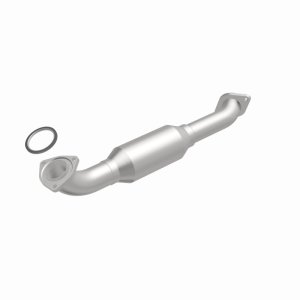 Pontiac G8 Catalytic Converter - Magnaflow - Direct Fit, CARB Compliant - `08-`09