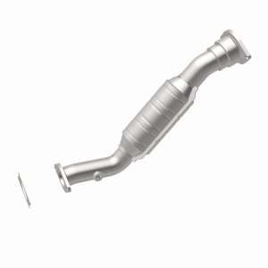 Buick Lucerne Catalytic Converter - Magnaflow - California Grade CARB Compliant - 2006