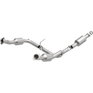 Ford Explorer Catalytic Converter - Magnaflow - Direct Fit - `04-`05 Ford Explorer Catalytic Converter - Magnaflow - Direct Fit - `04-`05