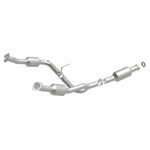Ford Explorer Catalytic Converter - Magnaflow - Direct Fit - `04-`05