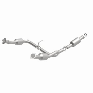 Ford Explorer Catalytic Converter - Magnaflow - Direct Fit - `04-`05