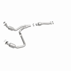 GMC Savana 1500 Direct Fit Catalytic Converter - Magnaflow - California Grade CARB Compliant - `09-`14