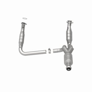 Chevrolet Silverado 1500 Catalytic Converter - Magnaflow - California Direct-Fit - `09-`13