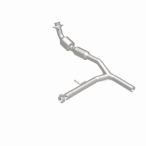Ford F-150 Catalytic Converter - Magnaflow - Direct-Fit, CARB Compliant - `04-`05