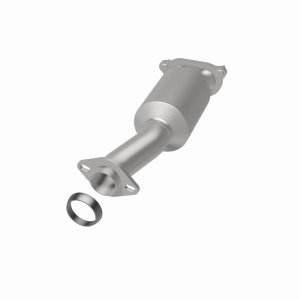 Ford Ranger Catalytic Converter - Magnaflow - Direct Fit - `04-`06