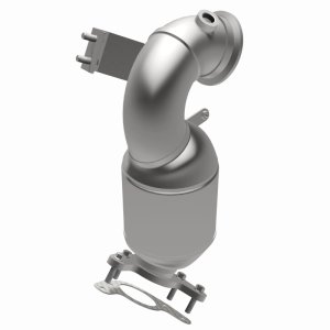 Chevrolet Cruze Catalytic Converter - Magnaflow - California Grade CARB Compliant Direct-Fit - `16-`17
