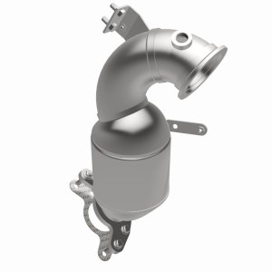 Chevrolet Cruze Catalytic Converter - Magnaflow - California Grade CARB Compliant Direct-Fit - `16-`17