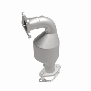 Chevrolet Impala Limited Catalytic Converter - Magnaflow - California Grade CARB Compliant Direct-Fit - `14-`15