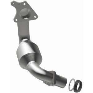 Nissan Juke Catalytic Converter - Magnaflow - Direct Fit - `11-`13