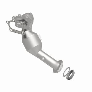 Mazda 3 Catalytic Converter - Magnaflow - California Grade Direct-Fit - `10-`13