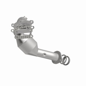 Mazda 3 Catalytic Converter - Magnaflow - California Grade Direct-Fit - `10-`13