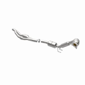 Audi TT Catalytic Converter - Magnaflow - California Grade CARB Compliant Direct-Fit - 2009