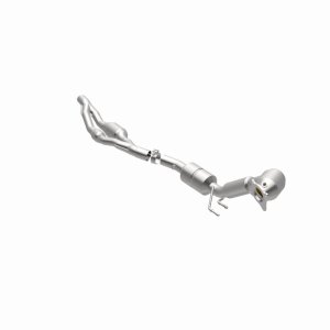 Audi TT Catalytic Converter - Magnaflow - California Grade CARB Compliant Direct-Fit - 2009