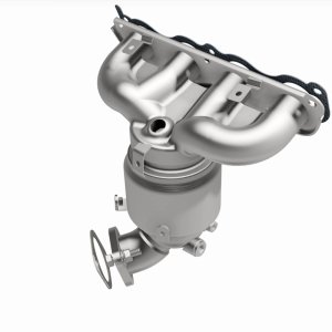 Kia Forte Catalytic Converter - Magnaflow - Direct Fit, CARB Compliant - `14-`16