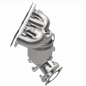 Kia Forte Catalytic Converter - Magnaflow - Direct Fit, CARB Compliant - `14-`16