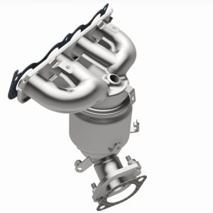 Kia Forte Catalytic Converter - Magnaflow - Direct Fit, CARB Compliant - `14-`16