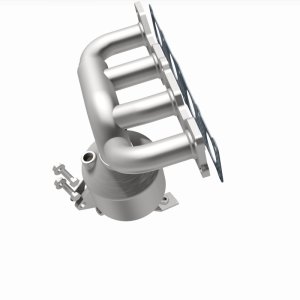 Kia Optima Catalytic Converter - Magnaflow - California Grade CARB Compliant Direct-Fit - 2015