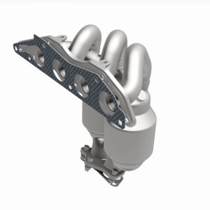 Mitsubishi Eclipse Catalytic Converter - Magnaflow - CARB Compliant Direct Fit - `07-`12