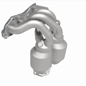 Mitsubishi Eclipse Catalytic Converter - Magnaflow - CARB Compliant Direct Fit - `07-`12