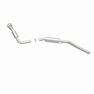 Chrysler Town & Country Catalytic Converter - Magnaflow - California Grade CARB Compliant Direct Fit - 2010