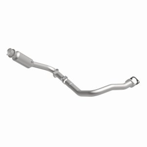 Land Rover Range Rover Sport Catalytic Converter - Magnaflow - California Grade CARB Compliant Direct-Fit, Spun Body - `10-`13