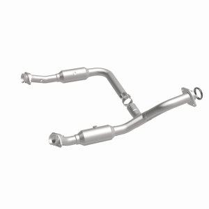Ford Explorer Sport Trac Catalytic Converter - Magnaflow - California Grade CARB Compliant Direct-Fit - `07-`10
