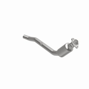 Land Rover LR3 Catalytic Converter - Magnaflow - California Grade CARB Compliant Direct-Fit - `07-`09