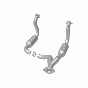 Ford F-250 Super Duty Catalytic Converter - Magnaflow - Direct Fit - `08-`10
