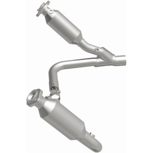 Chrysler Aspen Catalytic Converter - Magnaflow - California Grade CARB Compliant Direct-Fit - 2007