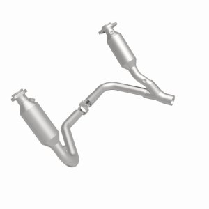 Chrysler Aspen Catalytic Converter - Magnaflow - California Grade CARB Compliant Direct-Fit - 2007