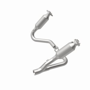 Dodge Durango Catalytic Converter - Magnaflow - California Grade CARB Compliant Direct-Fit - `07-`08