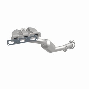 BMW X3 Catalytic Converter - Magnaflow - California Grade CARB Compliant Direct-Fit - `04-`06