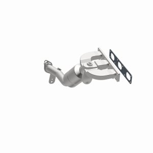 BMW X3 Catalytic Converter - Magnaflow - California Grade CARB Compliant Direct-Fit - `04-`06