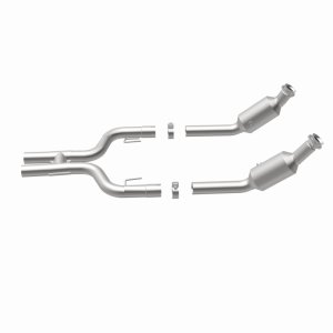 Ford Mustang Catalytic Converter - Magnaflow - California Grade CARB Compliant Direct-Fit - `07-`10