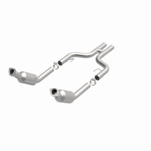 Ford Mustang Catalytic Converter - Magnaflow - California Grade CARB Compliant Direct-Fit - `07-`10
