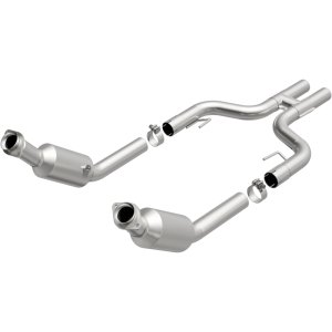 Ford Mustang Catalytic Converter - Magnaflow - California Grade CARB Compliant Direct-Fit - `07-`10