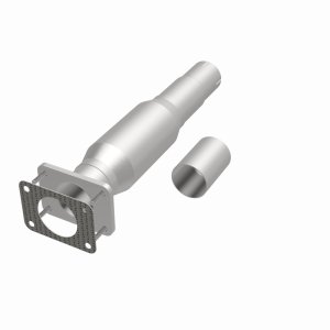 Cadillac DTS Catalytic Converter - Magnaflow - California Grade CARB Compliant Direct-Fit - `08-`11