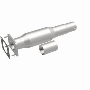 Cadillac DTS Catalytic Converter - Magnaflow - California Grade CARB Compliant Direct-Fit - `08-`11