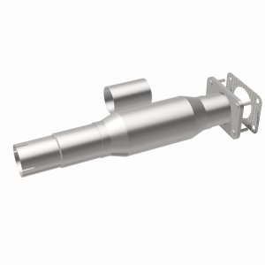 Cadillac DTS Catalytic Converter - Magnaflow - California Grade CARB Compliant Direct-Fit - `08-`11