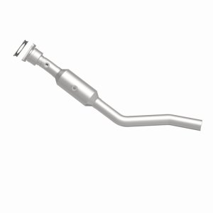 Jeep Compass Catalytic Converter - Magnaflow - California Grade CARB Compliant Direct-Fit - `07-`17 Jeep Compass Catalytic Converter - Magnaflow - California Grade CARB Compliant Direct-Fit - `07-`17