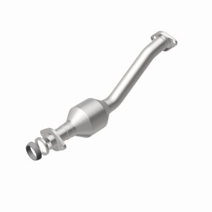 Nissan Juke Catalytic Converter - Magnaflow - California Grade CARB Compliant Direct-Fit - `11-`15