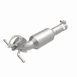 Chevrolet Cruze Catalytic Converter - Magnaflow - California Grade CARB Compliant Direct-Fit - `16-`17