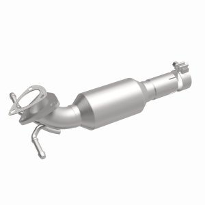 Chevrolet Cruze Catalytic Converter - Magnaflow - California Grade CARB Compliant Direct-Fit - `16-`17